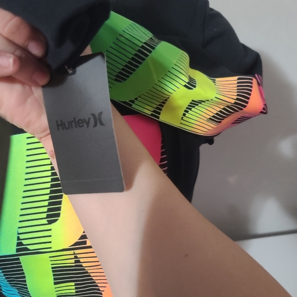 Hurley Black Long Sleeve with Neon Colors- Unisex - Picture 7 of 8